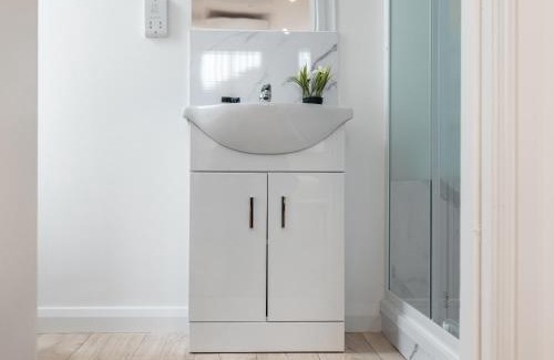 Earl Shilton Apartment | Hilltop Apartment 8 - Uk50600