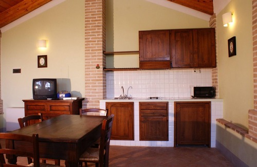 Assisi Apartment | Hilltop apartment with swimming pool