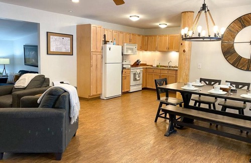 Zane Grey Cabin | Hilltop Haven | Family-friendly, RV hookups