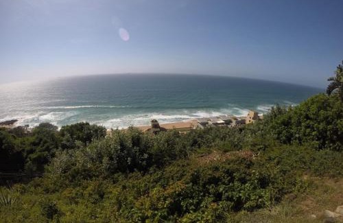 Umdloti House | Hilltop Hideaway