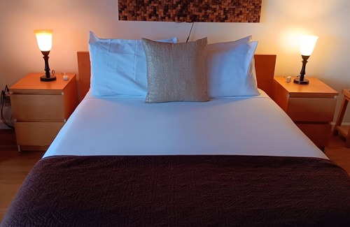 Honaunau-Napoopoo Bed & Breakfast | Hilltop Oceanview Accommodations in Kealakekua Bay, Hawaii