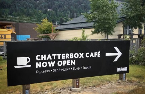 Britannia Beach Apartment | Hilltop Retreat - Private Entrance & Parking