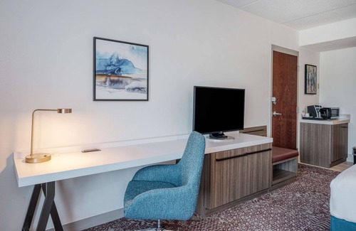Bridgeport Hotel | Hilton Garden Inn Clarksburg Bridgeport