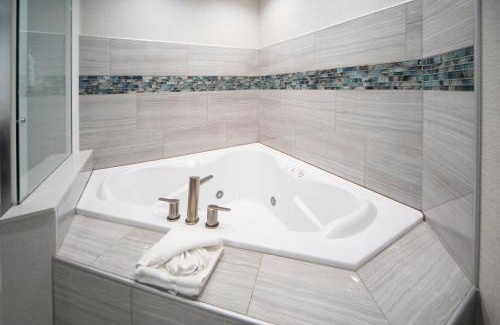 Terry Sanford Hotel | Hilton Garden Inn Fayetteville/Fort Bragg