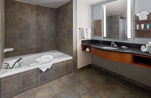 Milford Hotel | Hilton Garden Inn Milford
