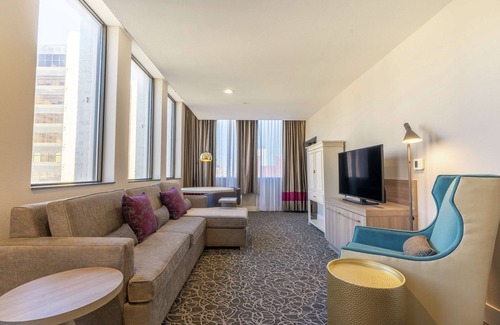 Downtown Wichita Hotel | Hilton Garden Inn Wichita Downtown