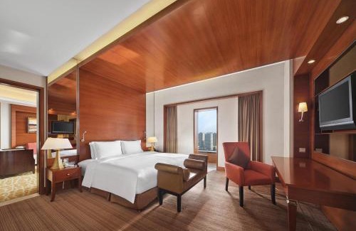 Yaohai Hotel | Hilton Hefei