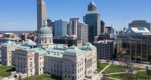 Mile Square Hotel | Hilton Indianapolis Hotel & Suites