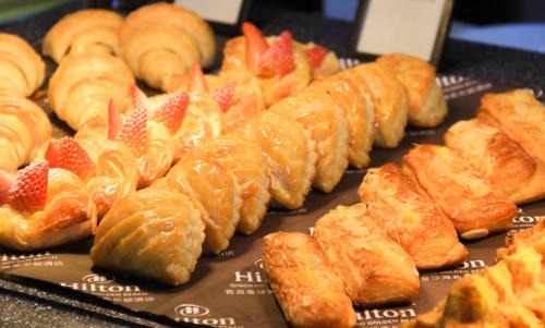 Huangdao Hotel | Hilton Qingdao Golden Beach 丨 10 mins' walk to Golden Beach and Beer City