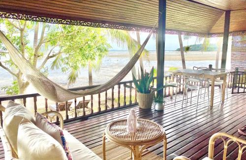 Hin Hong House | Hin Kong Sunset Beach Front House