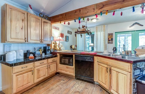 Ocean Springs House | Hippie Hideaway