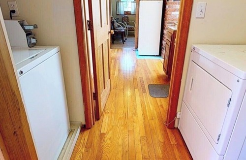 East Chop House | Historic 11 room Full House Rental in Oak Bluffs