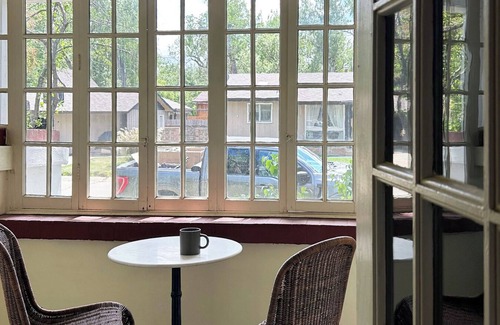 Miles City House | Historic 2-bedroom bungalow with AC, WiFi