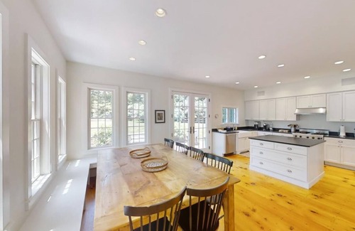 Dennis House | Historic 6 Bedroom/6 Bath Home with Saltwater Pool