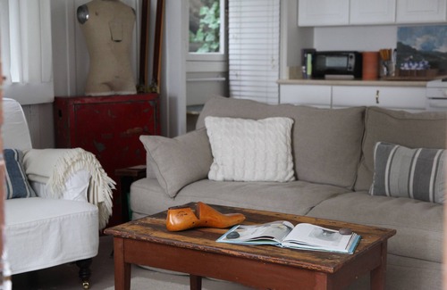 Sausalito House | Historic Carriage House with Beautiful Bay Views