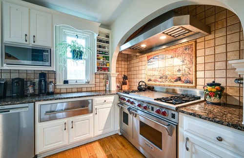 Chambersburg House | Historic Chambersburg Home w/Pool + Game Rooms!