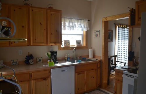 Hamilton Other | Historic charm and coziness in the heart of the Bitterroot Valley, dogs welcome!