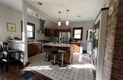 Lynn House | Historic charm in downtown Tryon; 18 Minutes from Tryon Intl Equestrian Center