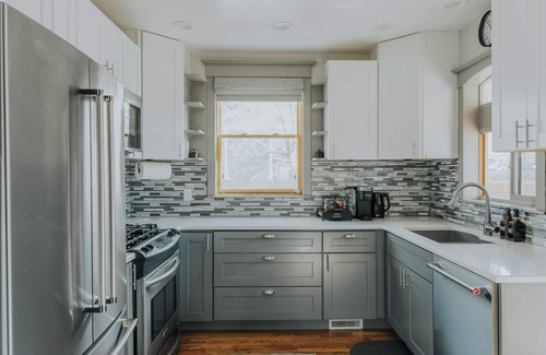 Central Colorado Springs House | Historic Charm Meets Modern Comfort ❖ Spa, Fire Pit & Hot Tub Near DT