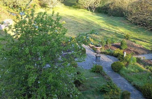 Belle-Isle-en-Terre House | Historic country house on the river. Pink granite coast excursion destination