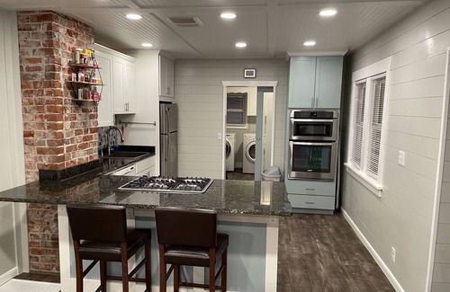 Logan House | Historic District 3 bed w/adorable yard, close to Downtown and USU