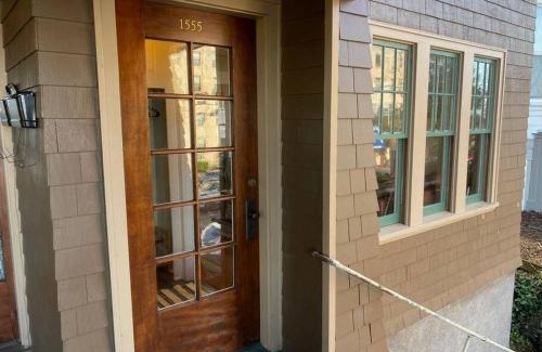 Astoria Apartment | Historic Downtown Flat, # 1