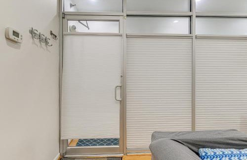 Old Town Alexandria Apartment | Historic Dtwn Alexandria Studio Dogs Welcome!