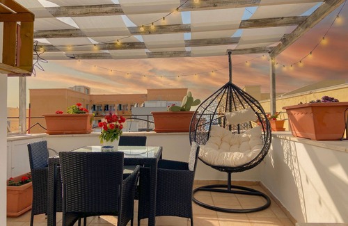 Bari City Centre House | Historic house with amazing rooftop terrace in the old city