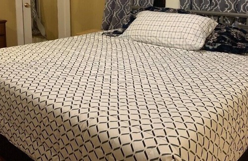 Cadillac House | Historic house within walking distance to downtown Cadillac.