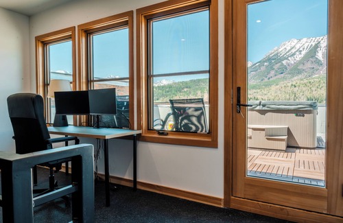 Historic Downtown Fernie House | Historic loft in the heart of Downtown Fernie!