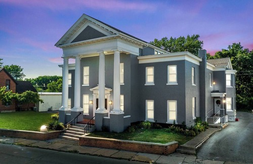 Fort Wayne Apartment | Historic Mansion Penthouse w/Stunning City Views