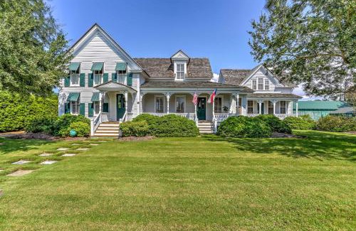 Historic Downtown Manteo House | Historic Manteo House on Roanoke Sound with Dock!