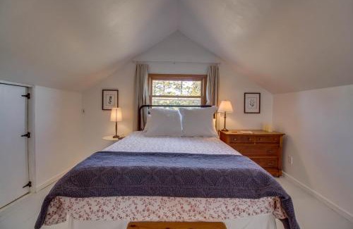 Coupeville House | Historic Officer's Farmhouse at OLF