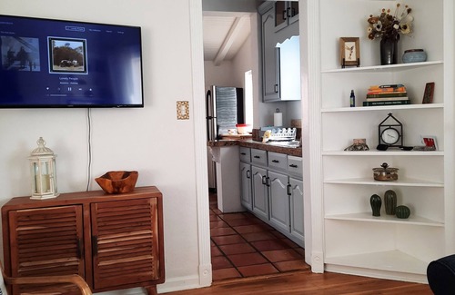 Rincon Heights House | Historic private 3 bed 2 bath, Walk to the University.