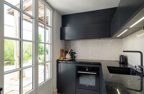 Saint-Martin-de-Re House | Historic renovated house with heated pool