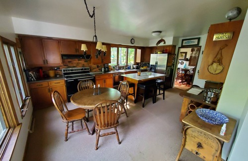 Fremont House | Historic Riverside Retreat with Modern Comforts in Fremont, Ohio