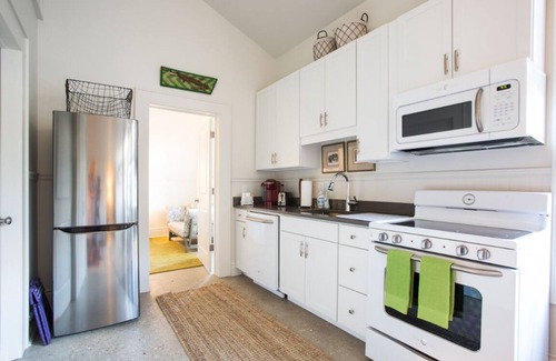 Uptown Historic District House | Historic Uptown Cottage - 1 mile to Tulane & Loyola
