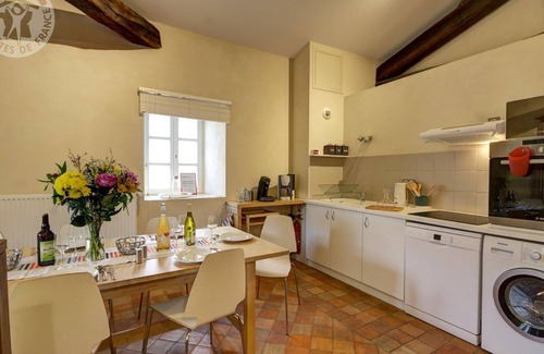 Sainte-Croix-en-Jarez Cottage | Historical Gîte with Wifi and pets allowed in Sainte-Croix-en-Jarez