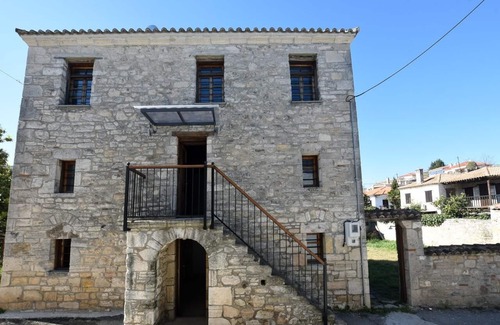 Afytos Condo | Historical house in the center of Afytos