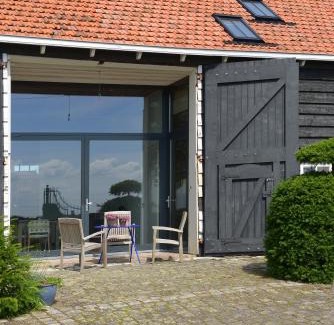's-Heer Abtskerke Bed & Breakfast | Historische Boerderij FAMILIEKAMER
