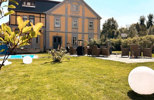 Grossschoenau House | Historische Jugendstilvilla am Zittauer Gebirge im Textildorf Großschönau
