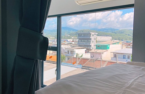 Betong Hotel | Hlangkha Hostel