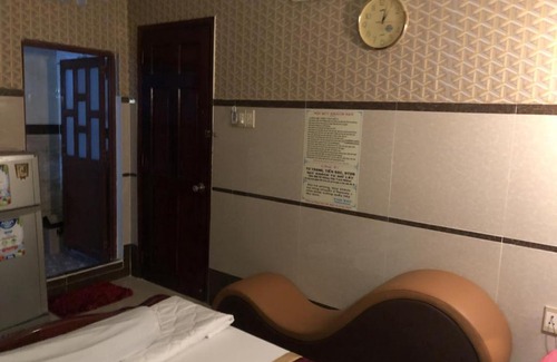 Tan Phu District Hotel | Hoàng Quân Hotel