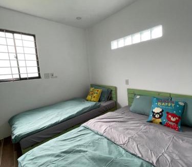 Ninh Kieu Apartment | HO GIA AN Home - Green Room - Ngay trung tâm Phố Ẩm Thực
