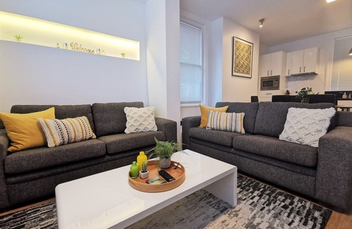 Hobart Central Business District Apartment | Hobart Cityscape