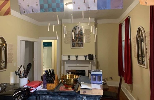 Olde Town Augusta Apartment | Hogwarts at Augusta Wizards and Muggles welcome! Harry Potter Fans dream stay.