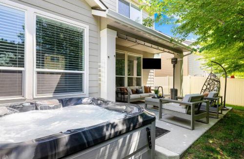 Northwest Boise City House | Hole In One Place W Jacuzzi, Ping Pong And Darts