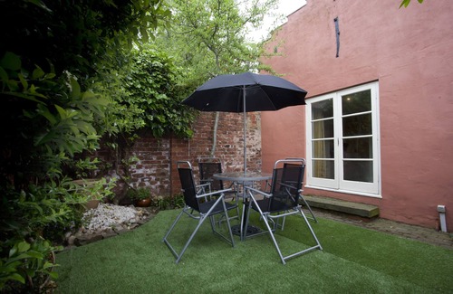 York Cottage | Holgate Lodge - sleeps 5 guests in 1 bedroom