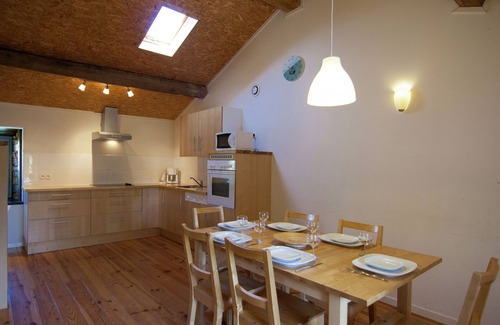 Saint-Leonard-de-Noblat Cottage | Holiday Home in Romefort near Lac de Vassivière