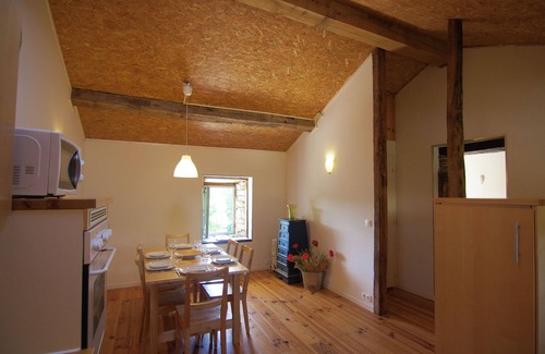 Saint-Leonard-de-Noblat Cottage | Holiday Home in Romefort near Lac de Vassivière